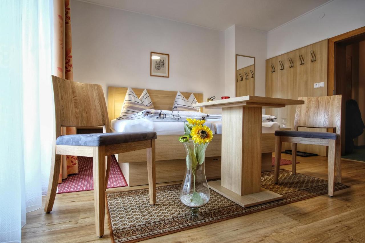 Haus Lackner Am Weissensee In Kaernten Zewnętrze zdjęcie